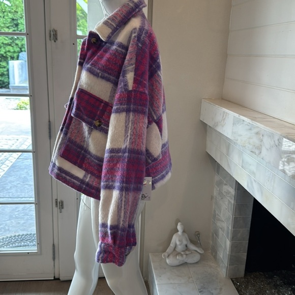 So Purple Multi Plaid Cropped Fuzzy Flannel Shacket Junior Size Large NWT - Picture 6 of 14